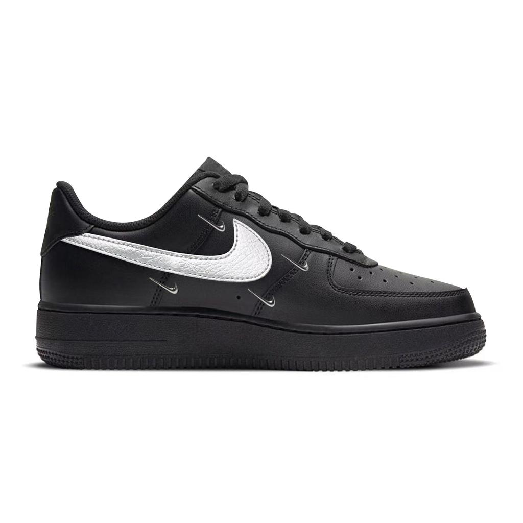 Nike Scarpe da Skateboard Nike Air Force 1 Resistenti all'Abrasione Basse Unisex Nero Argento HQ1180-001(Team162-)