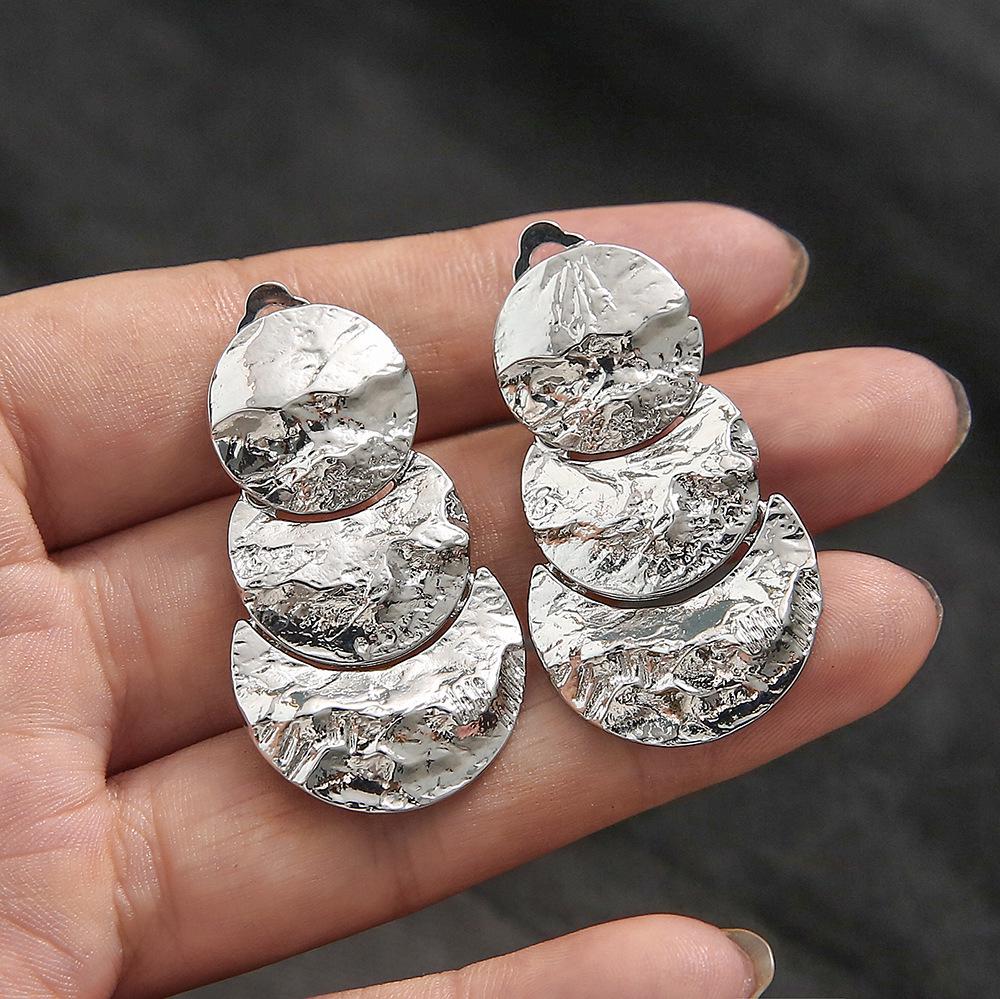 Pendientes Metálicos Barrocos Ecológicos - Pendientes de Clip Redondos e Irregulares Minimalistas para Mujer