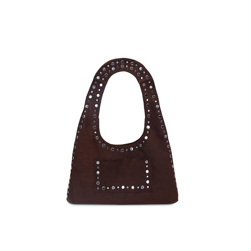 Retro rivet single shoulder armpit bag fashion locomotive bag oil wax leather simple wind large capacity tote handbag