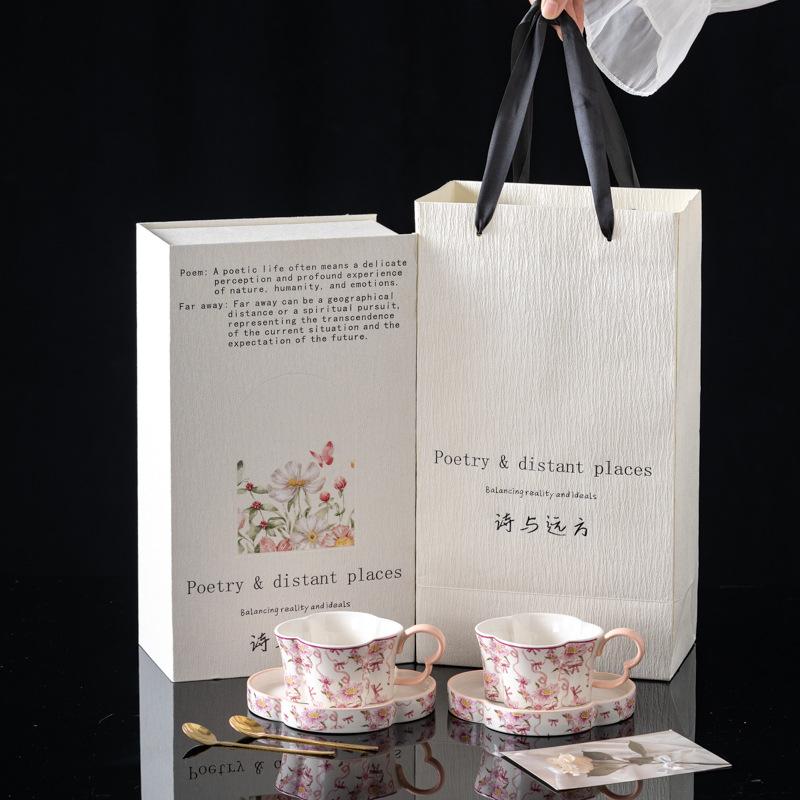 Poesie und Distanz "Verbeugung" Kaffeetasse Geschenkbox mit Nischengeschenken für Geburtstage von Freundinnen, Hochzeit, Premium-Sinn