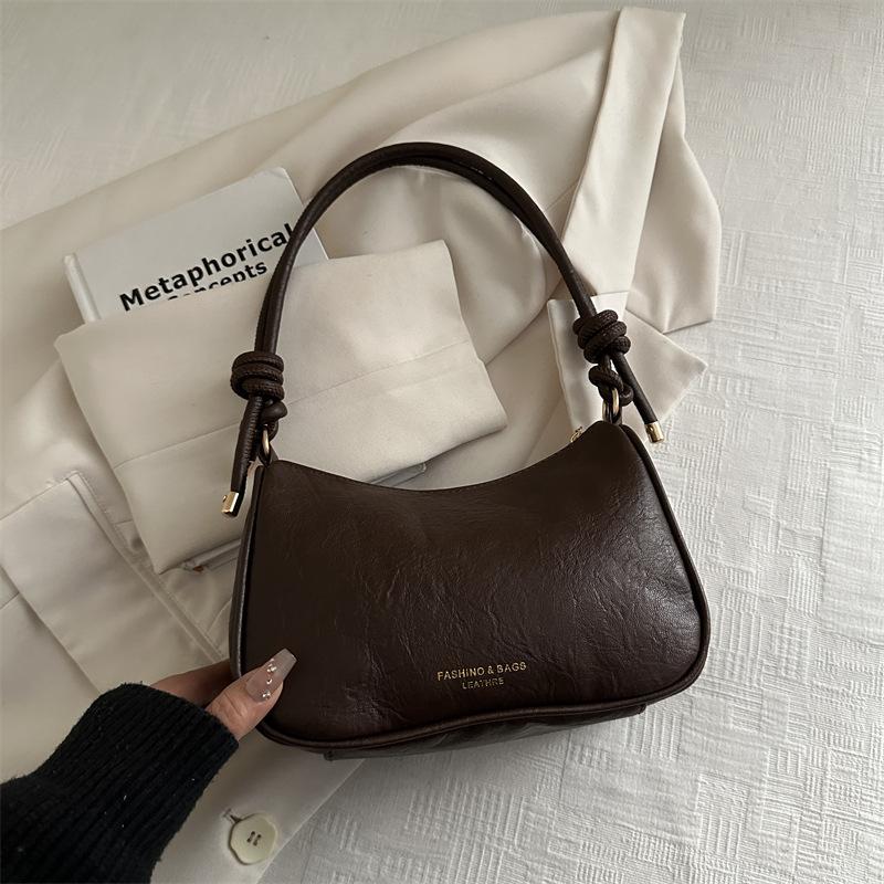 Premium Bag Women's Autumn New Commuter Armpit Bag Fashionable Simple Niche Design Shoulder Messenger Bag
