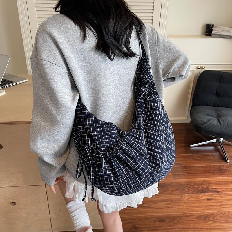 Women's Large Capacity Crossbody Bag Canvas Pleated Plaid Nylon Bag Commuter Shoulder Bag