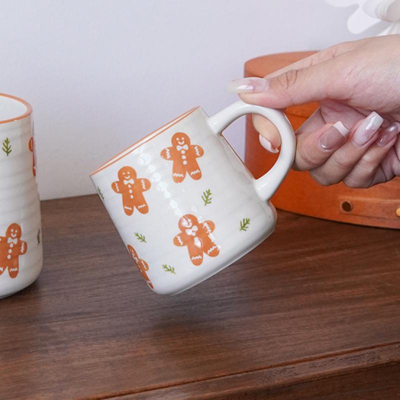 Christmas Embossed Line Mug Exquisite and Beautiful Christmas Gingerbread Man Striped Ceramic Mug Coffee Cup Suitable for Christmas Holiday Decoration
