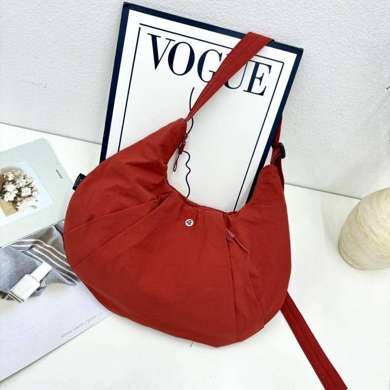 Trendy Nylon Dumpling Bag Horn Yoga Bag Women's Commuter Simple Shoulder Bag Messenger Bag Moon Bud Bag