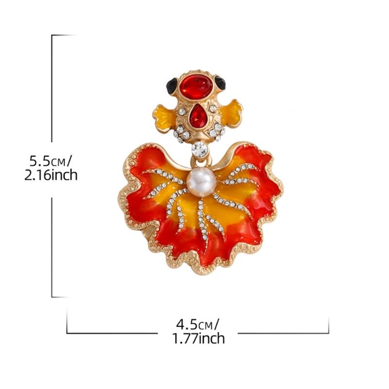 Stylish Carp Pin With Crystals Embellishment Portable Secure Clasp Versatile Accessory For Jackets Bags Hats