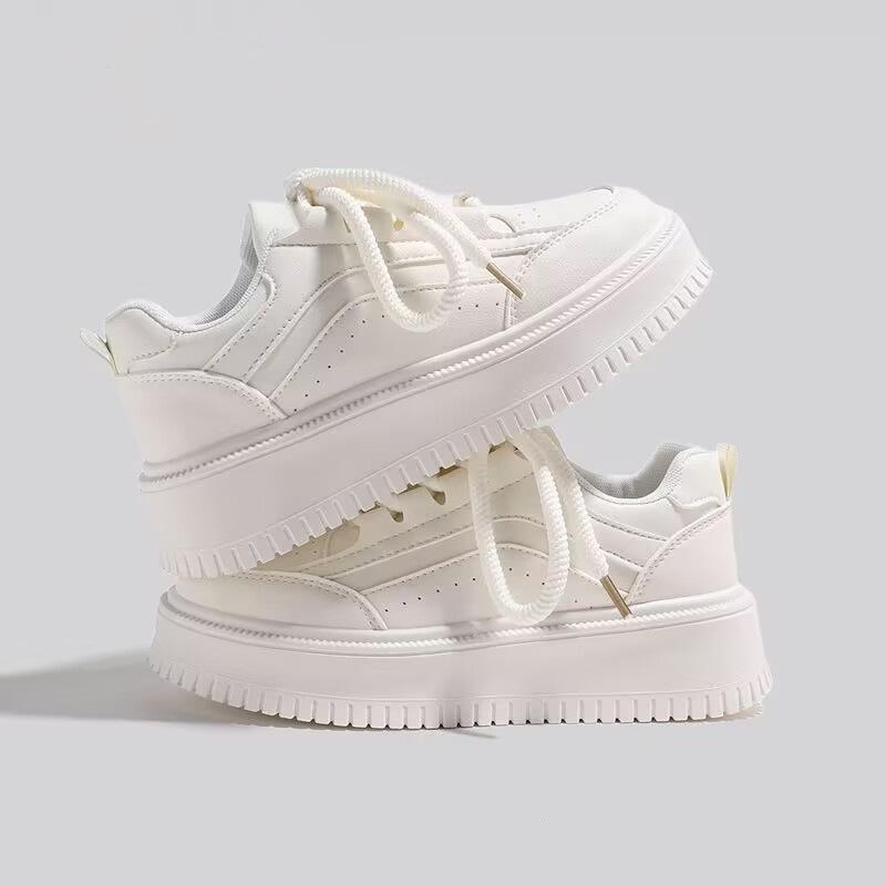 Breathable autumn new sports and leisure shoes thick baseplate shoes