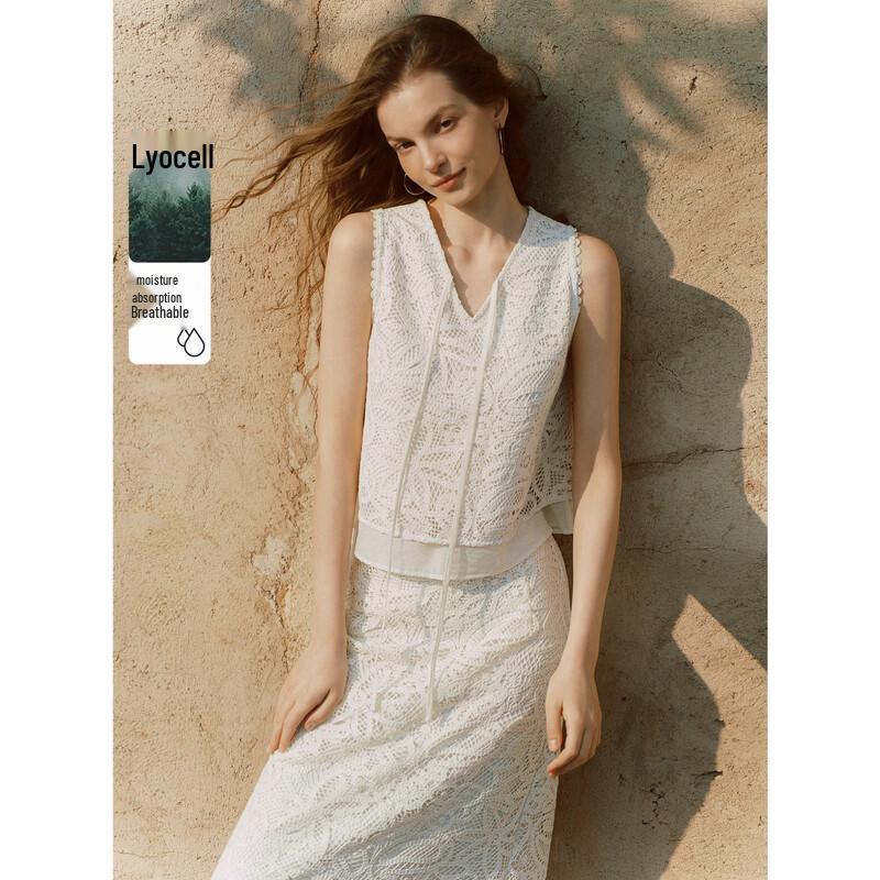 ELLE Women s Resort Style Embroidered Camisole Top S