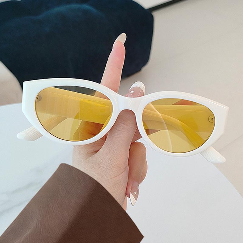 Trendy Cat Eye Sunglasses: Small Frame, UV Protection, Square  Round Face Flattering