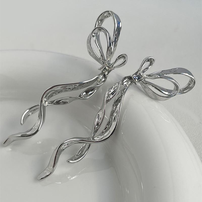 Korean-Style Creative Ribbon Bow Liquid Silver Earrings for Women