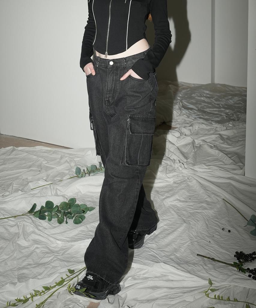 AVANDRESS Buckle Wide Cargo Denim Pants Black