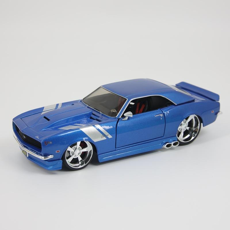 Maisto 1:24 1968 Camaro Z/28 Leichtmetall-Sportwagen Modell Druckguss Metall Rennfahrzeuge Automodell Simulation Kinderspielzeug Geschenke gray