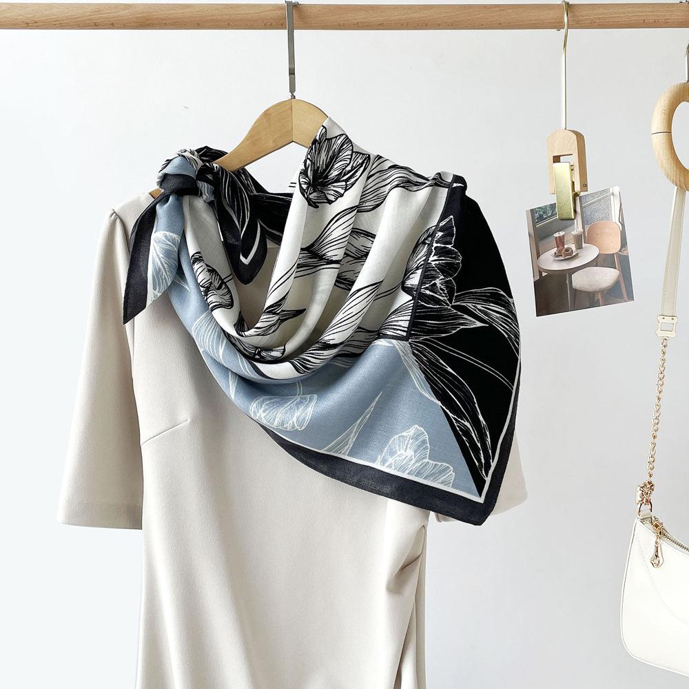 Wiosenno-letni satynowy długi szalik dla kobiet, szal z filtrem przeciwsłonecznym, modna scena piękna, satynowy długi szalik, uniwersalny szalik podróżny