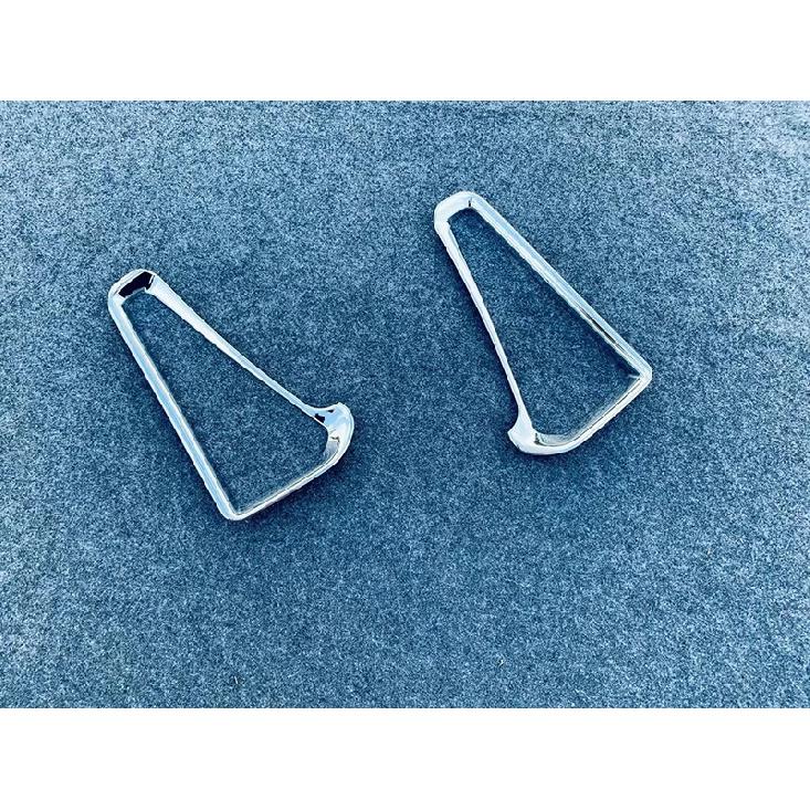 For TOYOTA VOXY R80 2018  ABS Chrome Rear Reflector Fog Light Lamp Cover Trim Bezel Frame Styling Garnish