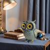1 Piece of Retro-Style Cute Big-Eyed Owl Figurine, Creative Desktop Decoration Resin Craft, Adds Artistic Flair, Full of Details