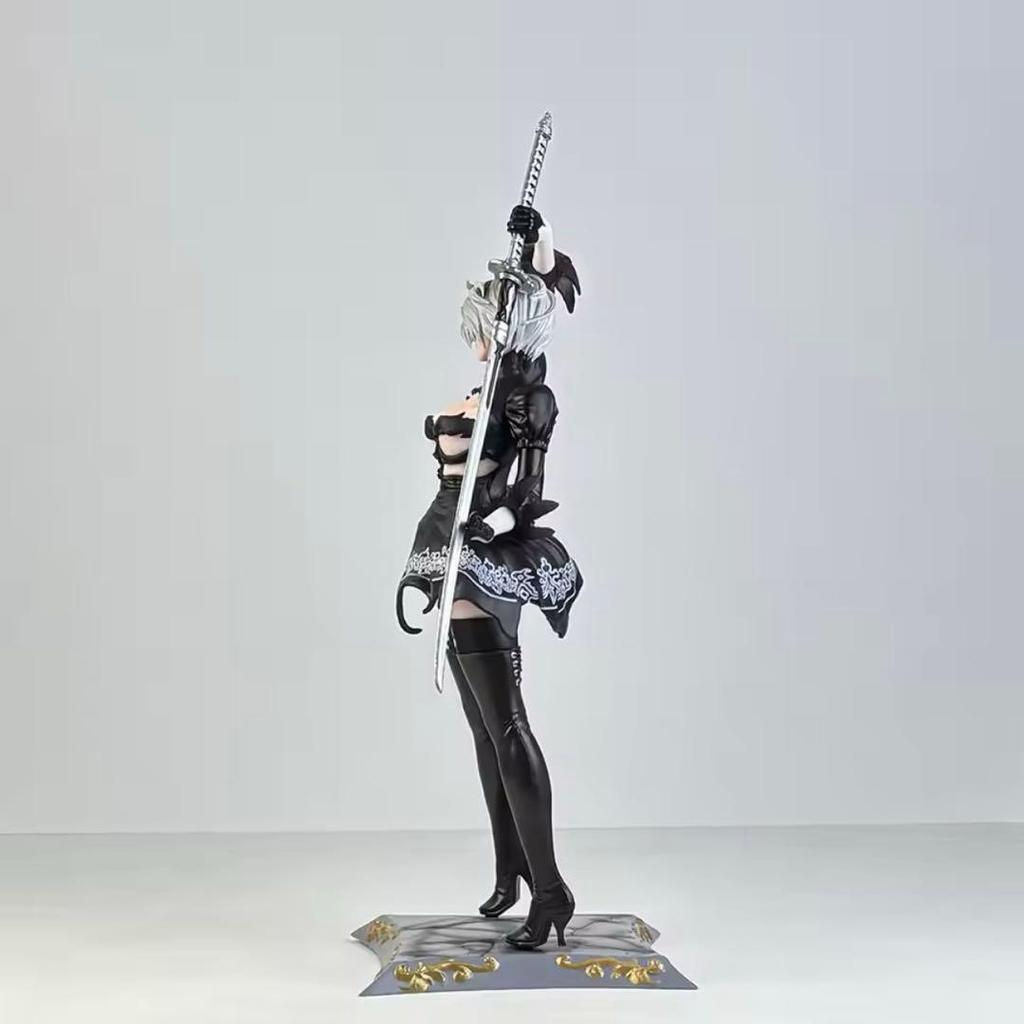 [USED] NieR:Automata 2B Figure with Weapon