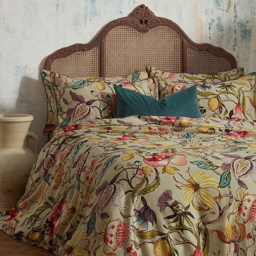 EW By Edinburgh Weavers Morton Contrast Piping Sateen Floral Duvet Cover Set