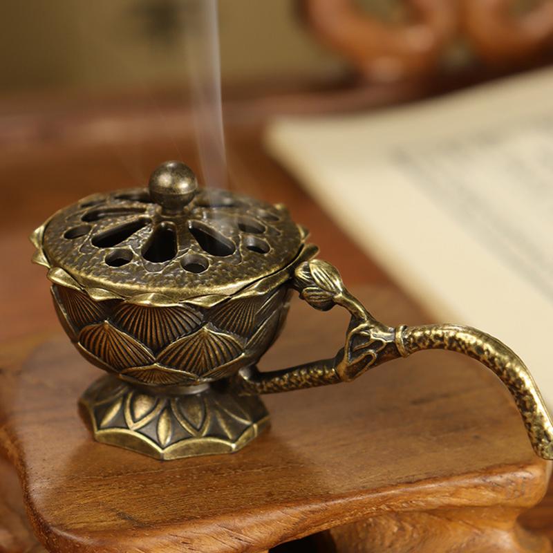 1p Creative Retro Incense Lotus Incense Handheld Alloy Antique BrassBurner Home Office Table Small Metal Craft Home Decor