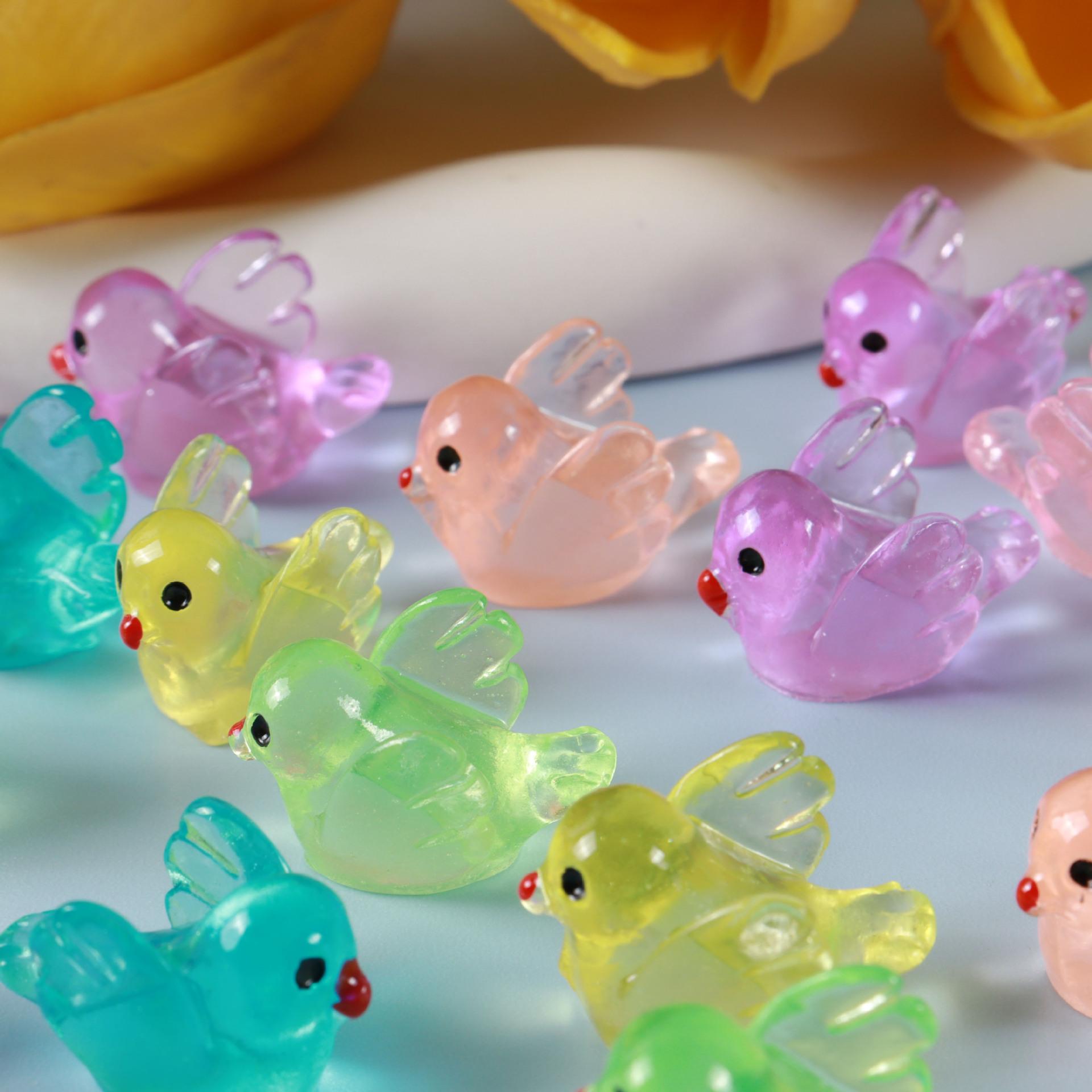 

5/10Pcs Luminous Mini Dove Moss Microlandscape Miniature Figurines Fairy Garden Accessories Home Decor Glow In The Dark (As shown-33916)-