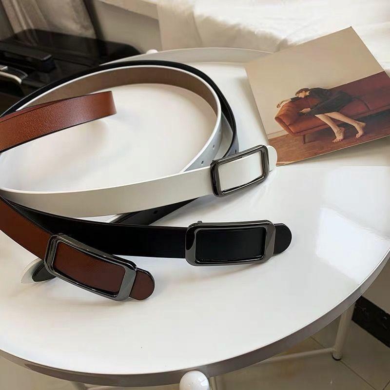 Stylish Black Women's Belt With Smooth Buckle For Dresses Sweaters And Jeans