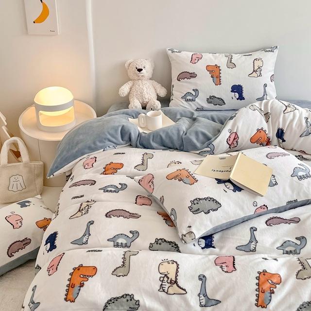 Winter-Milchsamt-bedrucktes vierteiliges Set, verdicktes und warmes Milchsamt-Set, doppelseitiges Samtbettlaken und Bettbezug