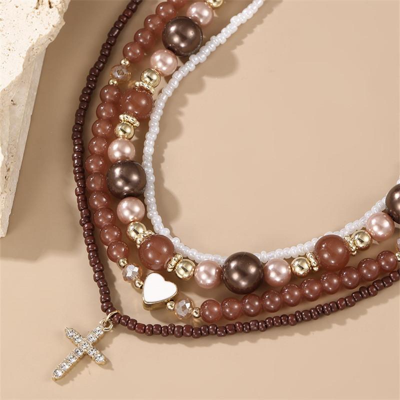 Punk Style Geometric Necklace With Heart Pendant And Pearl Layering For Womens Daily Wear