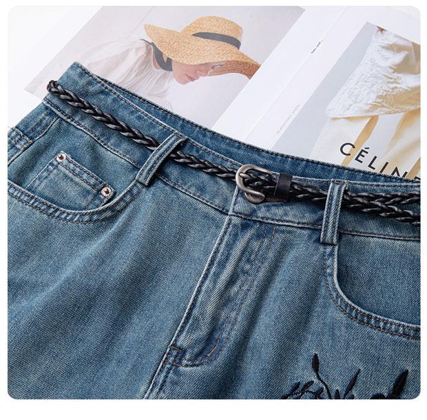 2025 New Retro High-Waist Women's Wide-Leg Denim Shorts with Chinese Embroidery - Summer Style
