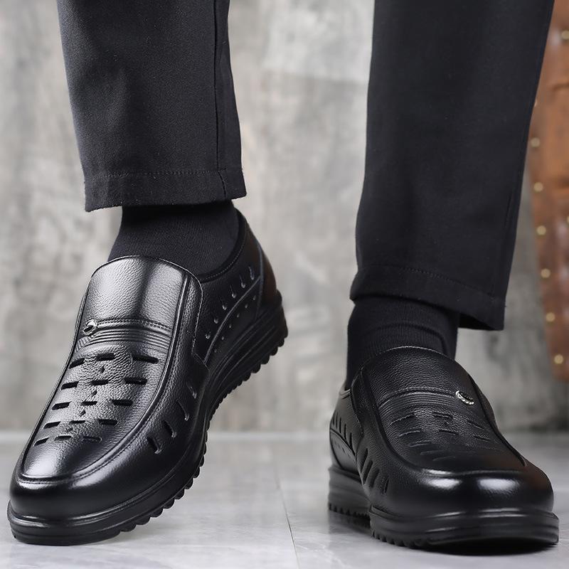 Fashion Summer Hollow Soft Sole Leather Men's Loafers Designer New Fashion British Style Man Dress Shoes Zapatillas Hombre