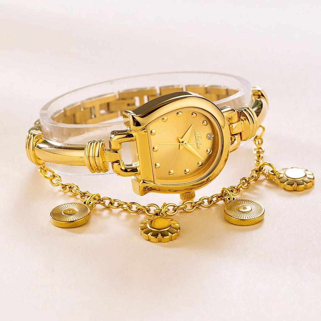 Waterproof Exquisite Bracelet Quartz Watch Ladies' Fashion Accessories Niche High-end Quartz Watch