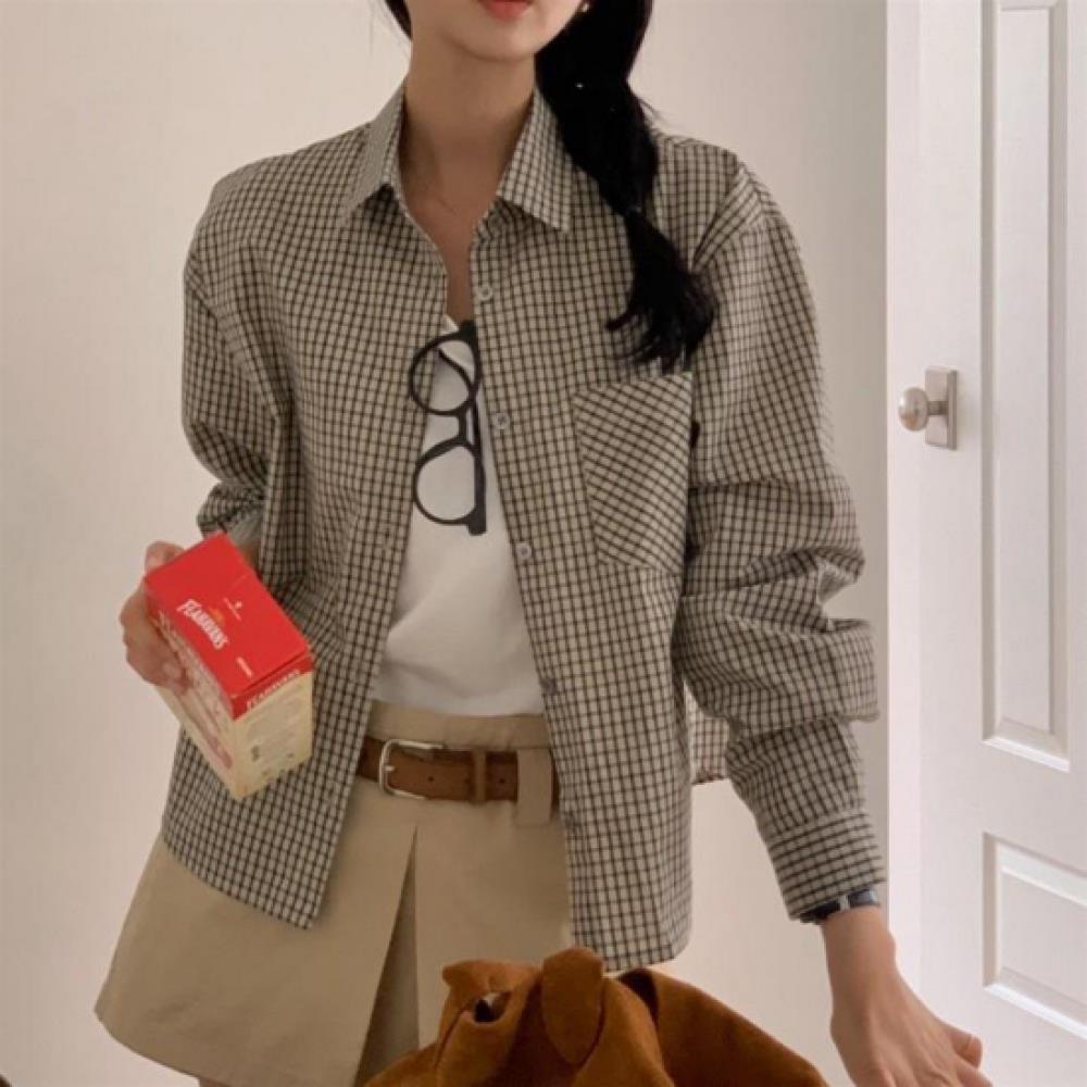 New ArrivalS Open Run Women S Checkered Cotton blouSe With One Pocket