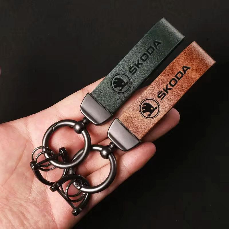 High Grade Leather Keychain Car Logo Keyring Accessories For Skoda Octavia Superb Rapid Kodiaq Karoq Fabia Kamiq Citigo VisionS knzh54