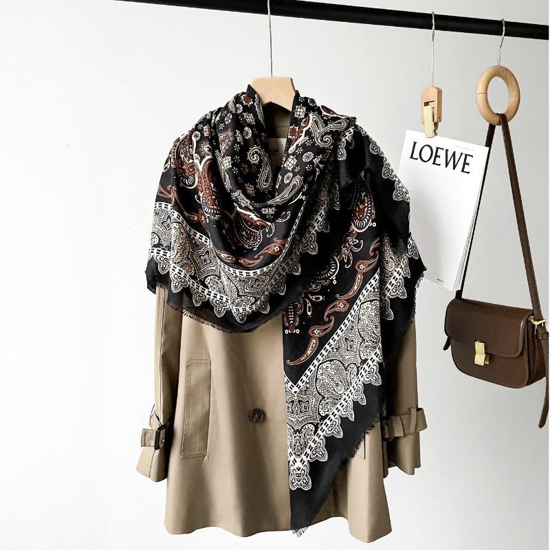 Spring and Summer Thin Imitation Cotton and Linen Shawl, Travel Photo, Color Printed Scarf, Air-conditioned Room Large Square Scarf