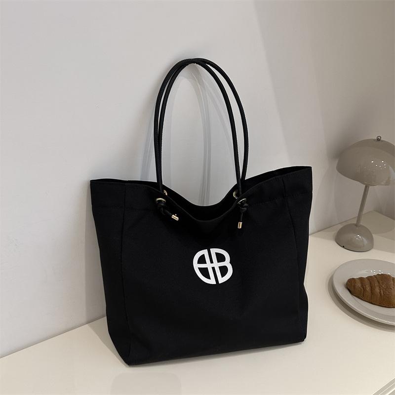 

Новая модная простая сумка корейская версия большой вместительной сумки через плечо летняя клетчатая простая модная сумка для поездок на работу