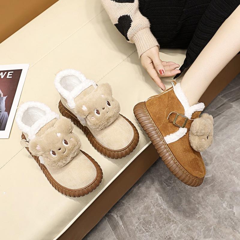 Cute bear snow boots, new velvet thickened-soled lamb wool warm maternity cotton shoes in autumn and winter