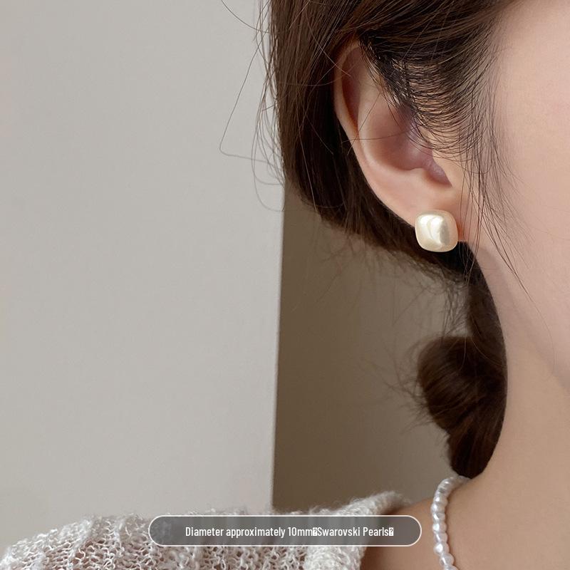 Shi Jia Mantou Lux Pearl Earrings 925 Silver Studs for Women 2024