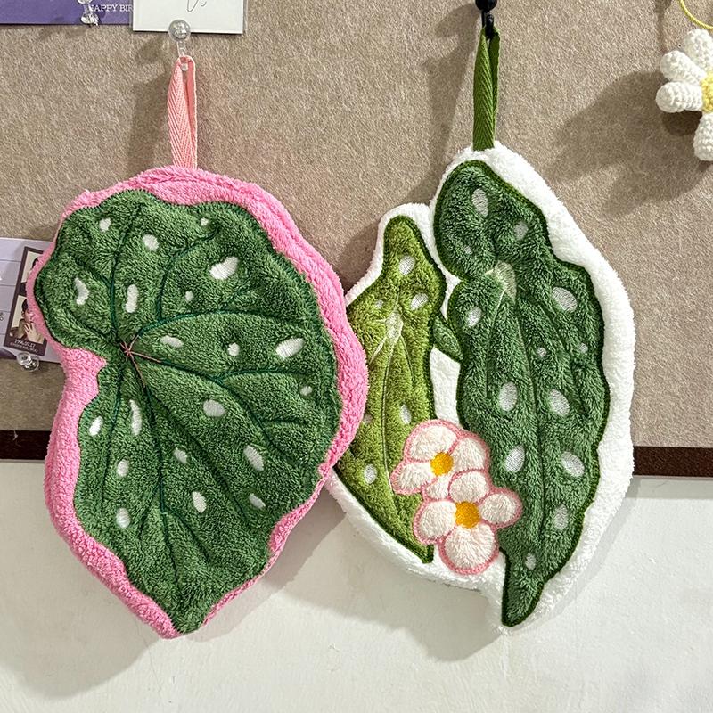 Decorative Leaf Hand Towel Tropical Plants Kitchen Towel Super Absorbent Handkerchief Quick-Dry Bathroom Towel with Hanging Loop