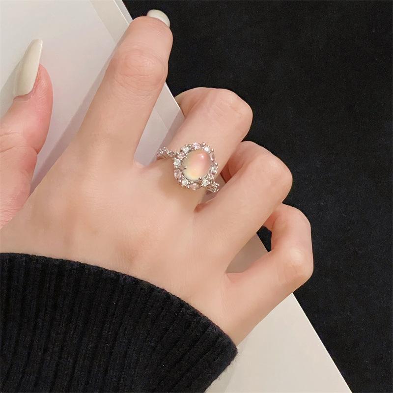 Farbe Schatz Ei Oberfläche Offener Ring Imitation Chalcedon Leichter Luxus Voll Mit Diamanten Zirkon High-End Oval Kürbisring Weiblich