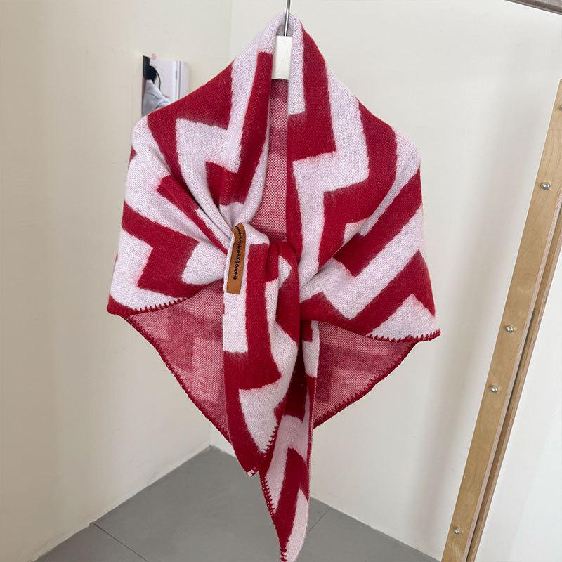Fashion Wavy Knitted Cashmere Triangle Scarf For Women Warm Winter Shawl Cape And Wrap Female Pashmina Bandana Scarves