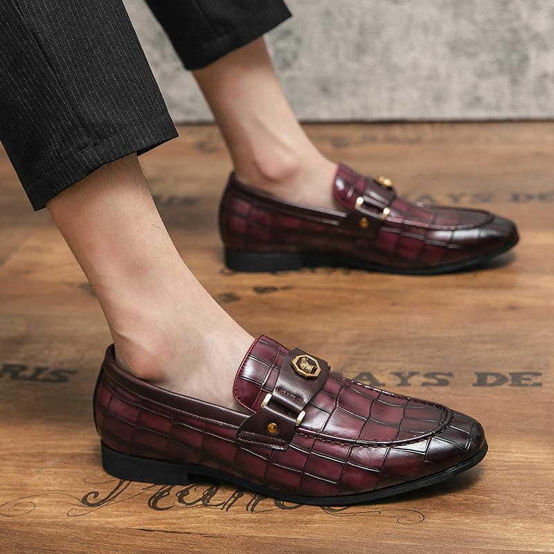 Fashion British Pointed Red Blue Crocodile Pattern Oxford Shoes For Men Formal Wedding Prom Dress Homecoming Pageant Zapatillas Hombre