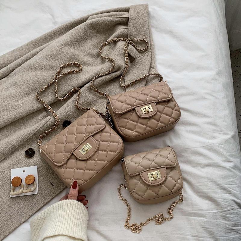 Internet Celebrity Small Bag Women 2025 Popular New Trendy Korean Version Shoulder Versatile Messenger Ins Fashion Diamond Chain Bag