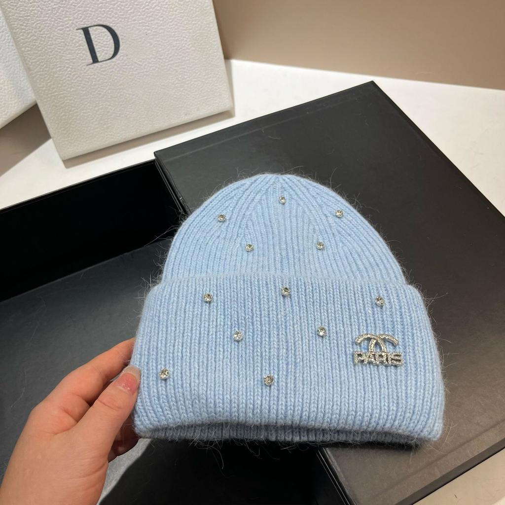 Rabbit Hair Small Fragrant Wind Full Diamond Knitted Hat Winter Paris Light Luxury Niche Warm Versatile Wool Ear Protection Hat Women
