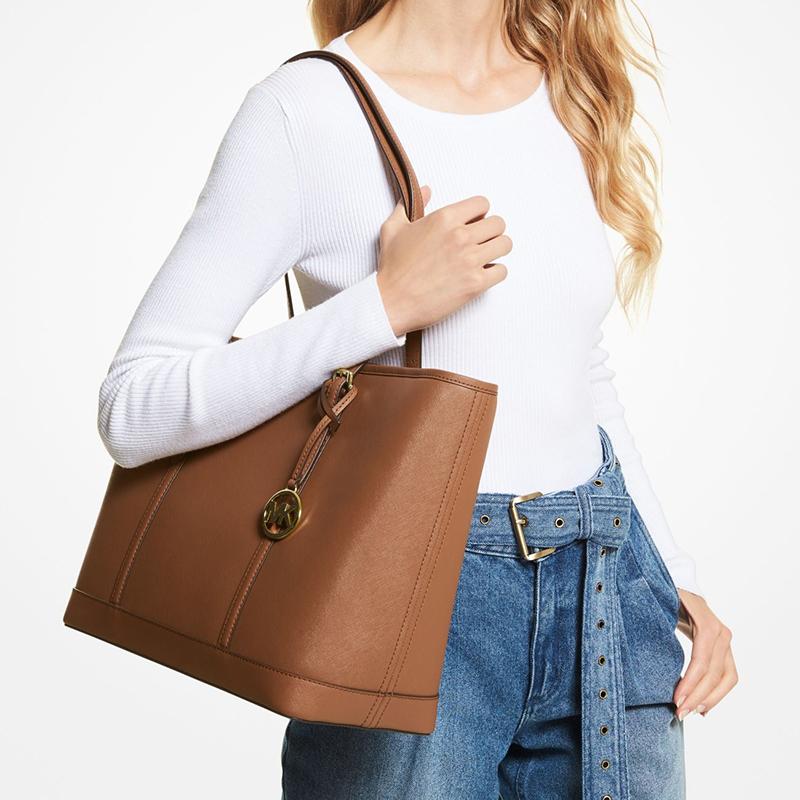 MICHAEL KORS Jet Set Travel Letter Logo Pendant Handheld Tote Bag Solid Color Commuting Leather Shoulder Crossbody Bag Women's Brown