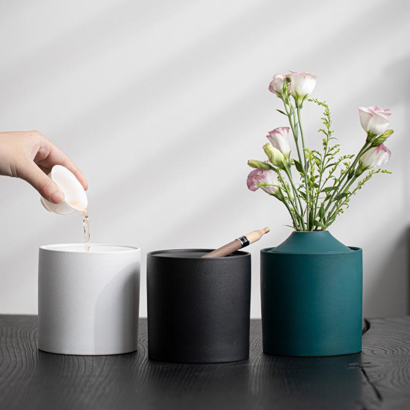 Ceramic Frosted Touch Covered Ashtray, Living Room Coffee Table Decoration, and Ash Resistant Portable Ashtray