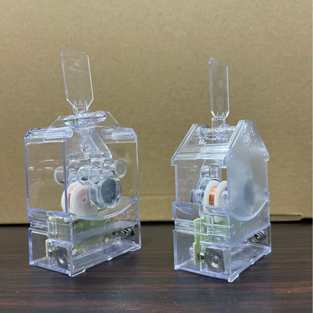 1Pc Auto Swing Display Accessories Creative Acrylic Wobbler Stand Diy Automatically Shake Head Model Car Decoration