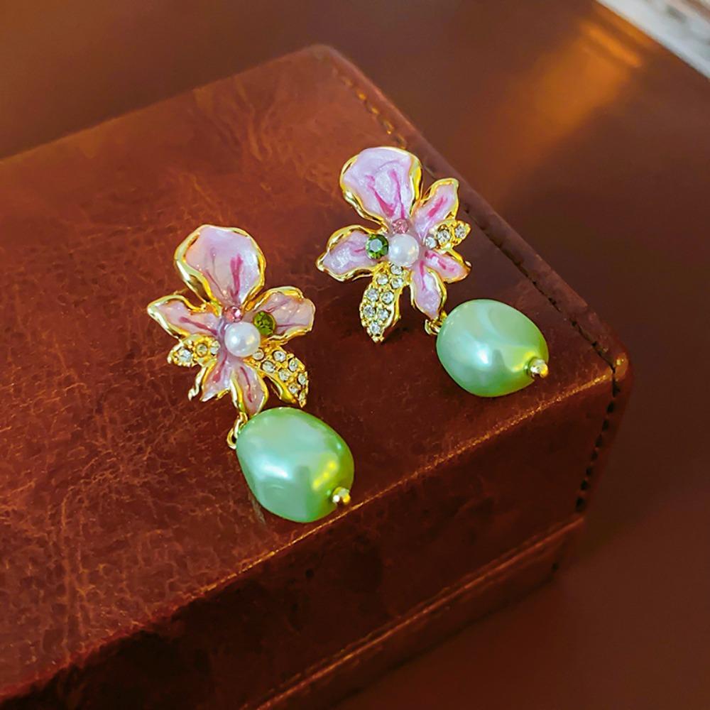 Pearl Pendant Bohemian Earrings Women Ear Jewelry Sweet Drop Earrings Flower Stud Earrings  Party