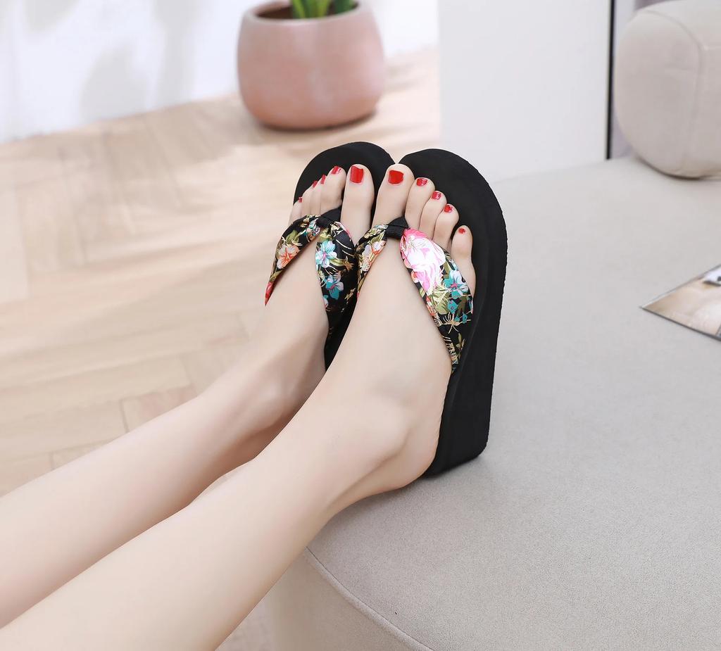 Women Flip Flops Summer Beach Platform Slippers Casual Outside Wedges Sandals Summer Women Shoes