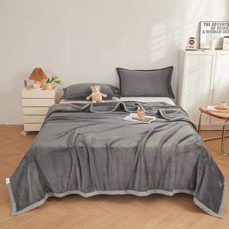 

Grace Elegant Impression Blanket