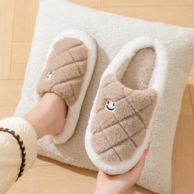 Winter new smiley face fluffy slippers piled thickened cotton slippers indoor home couple slippers non-slip and warm
