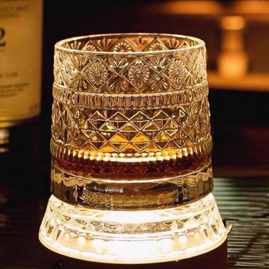 Rotating Whiskey Glass 360 Degree Spinning Lead-Free Tumbler for Bourbon 260ml Swirl Whiskey Glass Unique Gift for Men