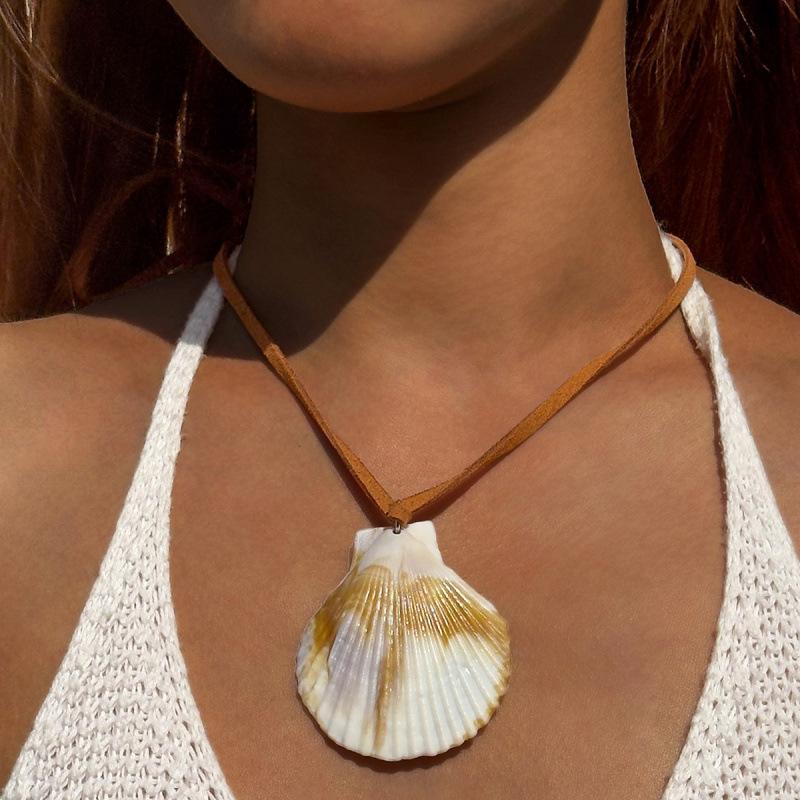 Holiday Wind Beach Necklace Bohemian Starfish Pendant Exaggerated Ocean Wind Necklace
