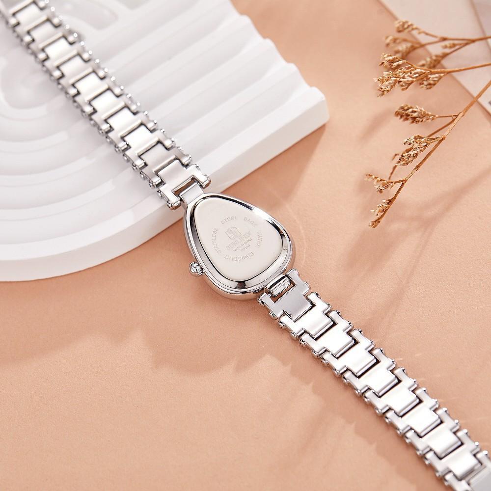 Exquisite Golden Snake Head Light Luxury Girls Watch Women'S High Value Women'S Watch